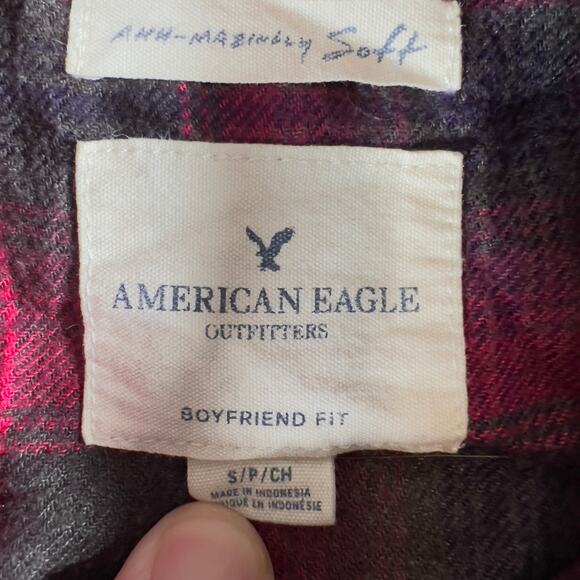 American Eagle Outfitters Button Flannel Shirt Woman S Boyfriend Fit Pink Black - Picture 2 of 15